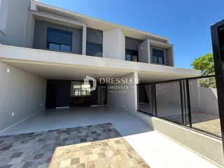 Fachada moderna de uma residência em Lajeado, Brasil.