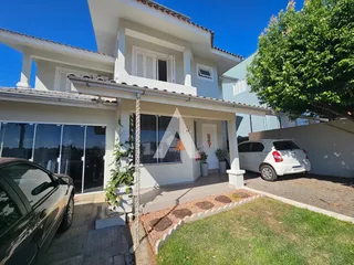 Casa com 3 dormitórios, foto 1