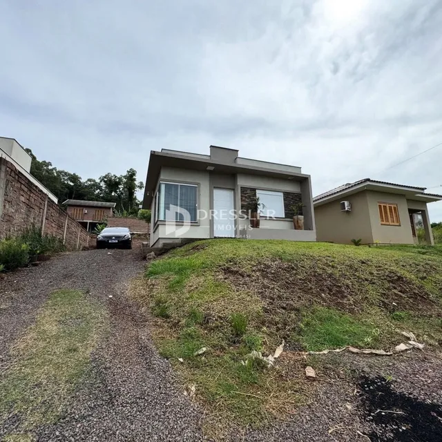 Casa com 2 dormitórios