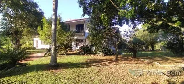 Casa com 6 dormitórios, foto 2