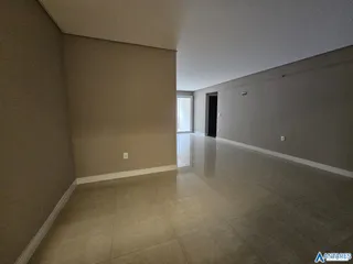 Apartamento com 3 dormitórios, foto 2