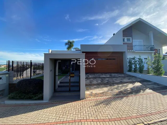 Casa com 3 dormitórios