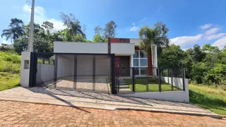 Casa com 3 dormitórios, foto 1