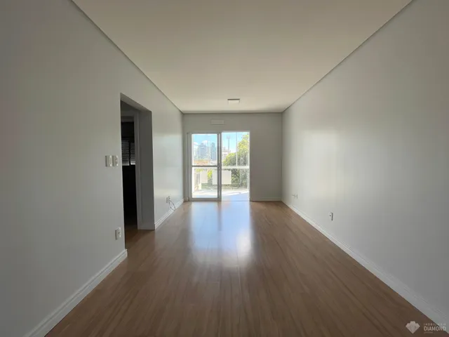 Apartamento com 2 dormitórios, foto 3