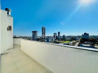 Varanda com vista panorâmica da cidade de Lajeado.