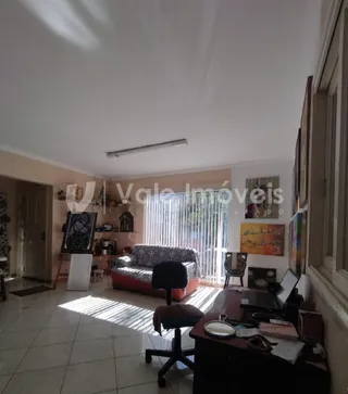 Casa com 3 dormitórios, foto 2
