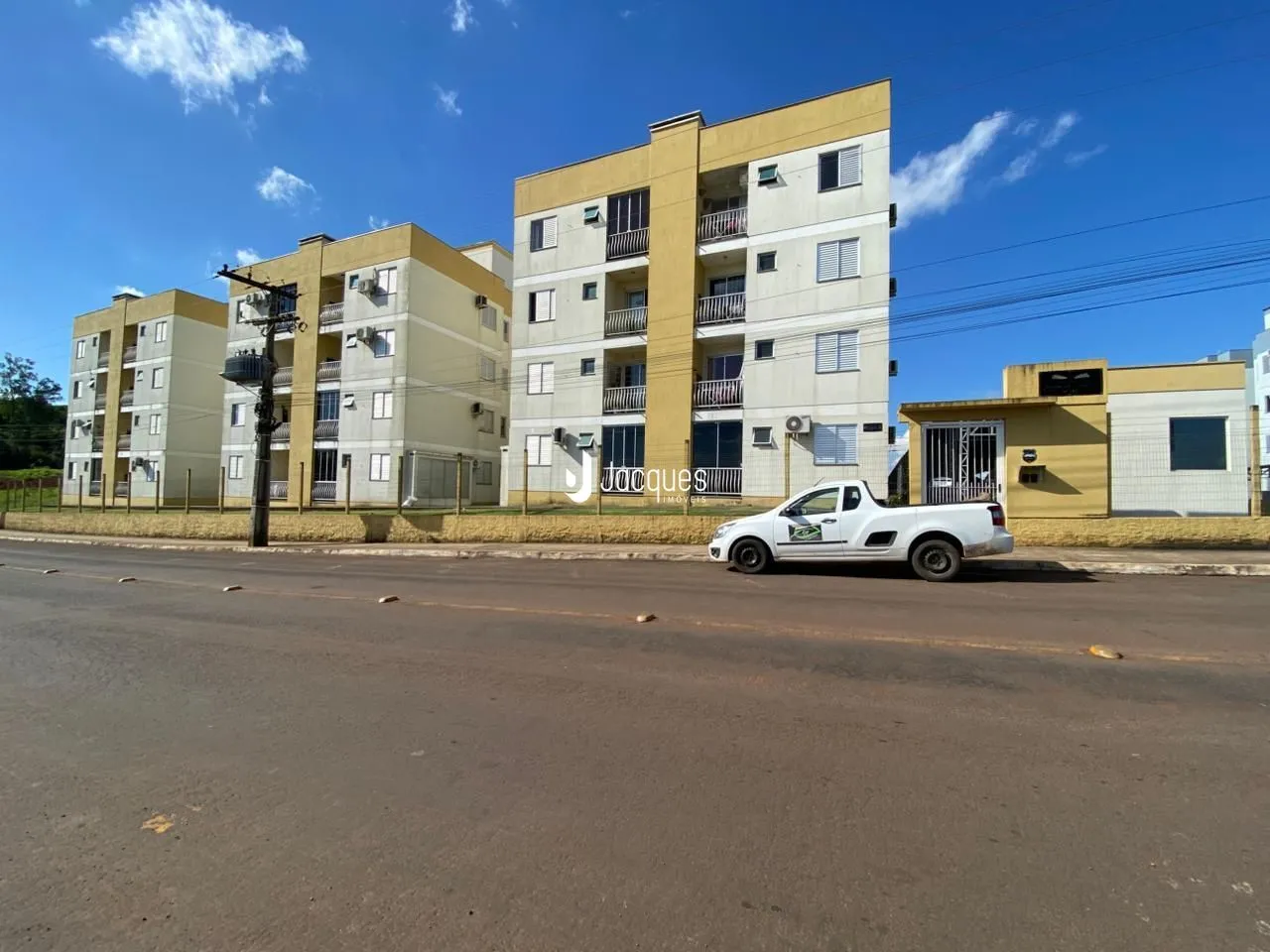 Apartamento com 2 dormitórios, foto 1