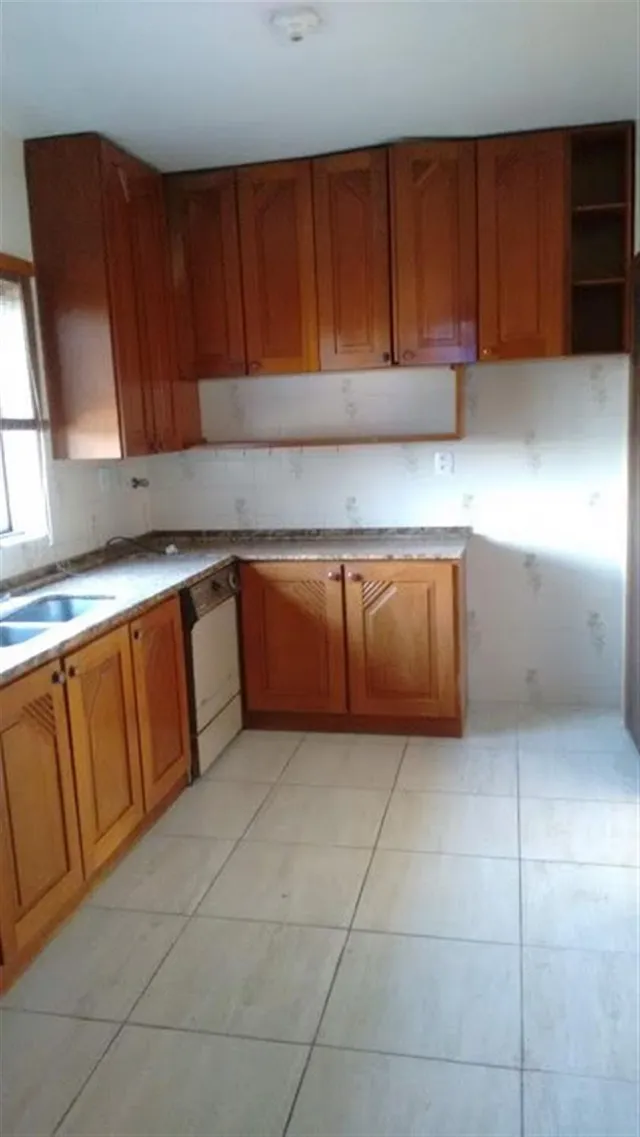Casa com 4 dormitórios, foto 3