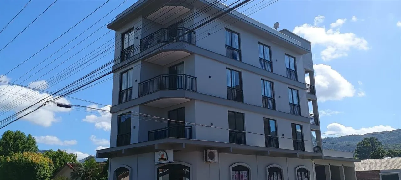 Apartamento com 2 dormitórios, foto 1