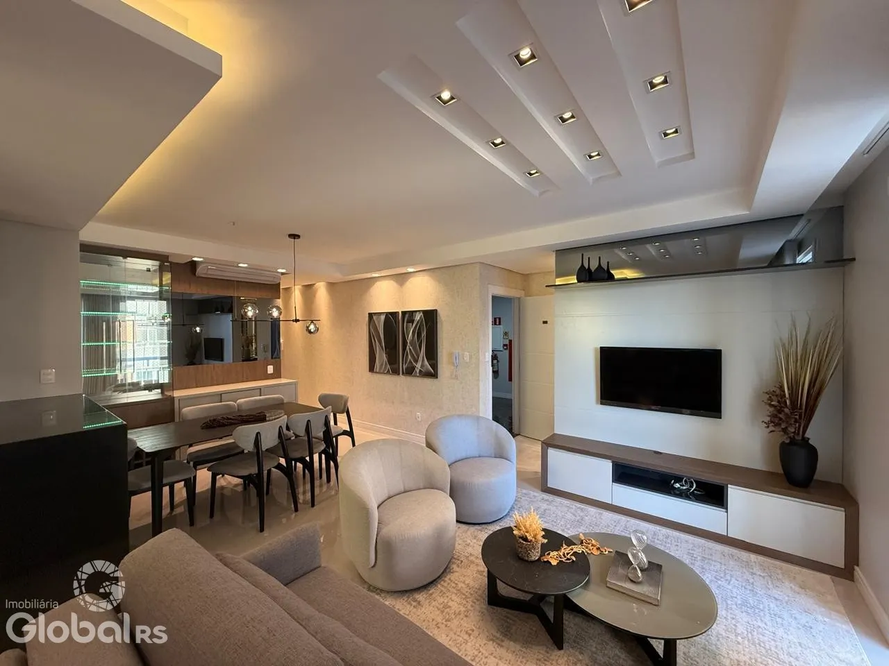 Apartamento com 3 dormitórios, foto 1