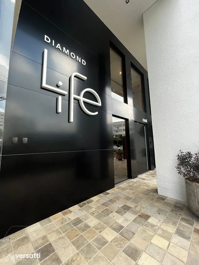 Apartamento com 2 dormitórios