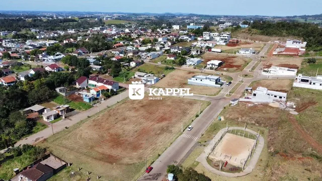 Vista aérea de um terreno amplo em Lajeado, Brasil.
