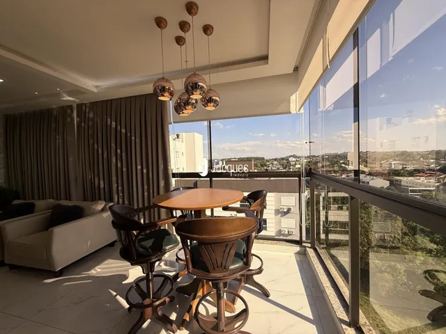 Apartamento com 2 dormitórios
