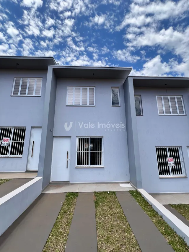 Sobrado com 2 dormitórios