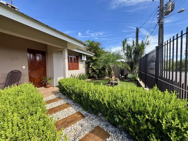 Casa com 2 dormitórios