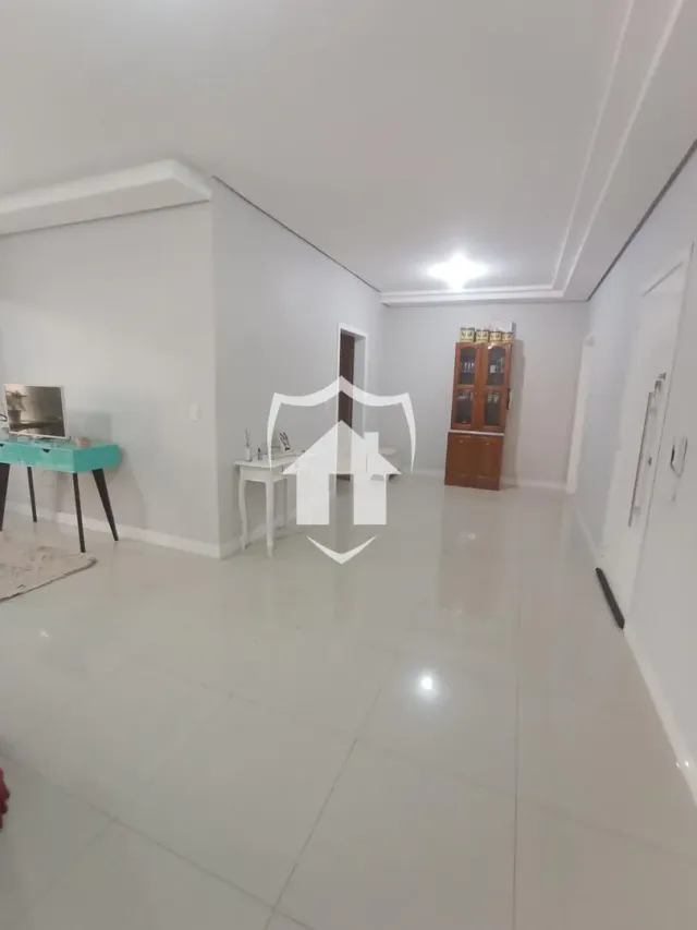 Apartamento com 3 dormitórios, foto 2