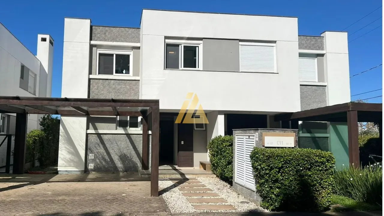 Casa com 4 dormitórios, foto 1