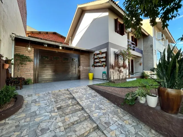 Casa com 3 dormitórios