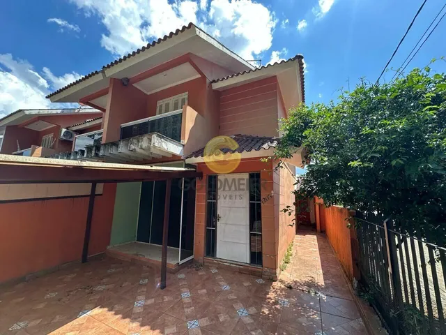 Sobrado com 2 dormitórios
