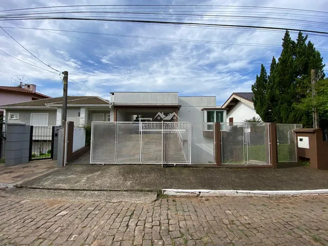 Casa com 3 dormitórios
