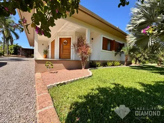 Casa com 3 dormitórios, foto 2