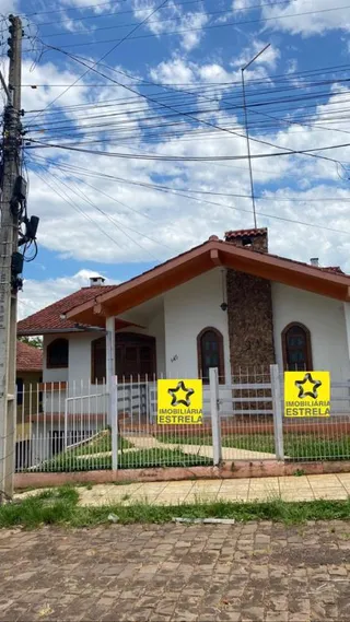 Casa com 5 dormitórios