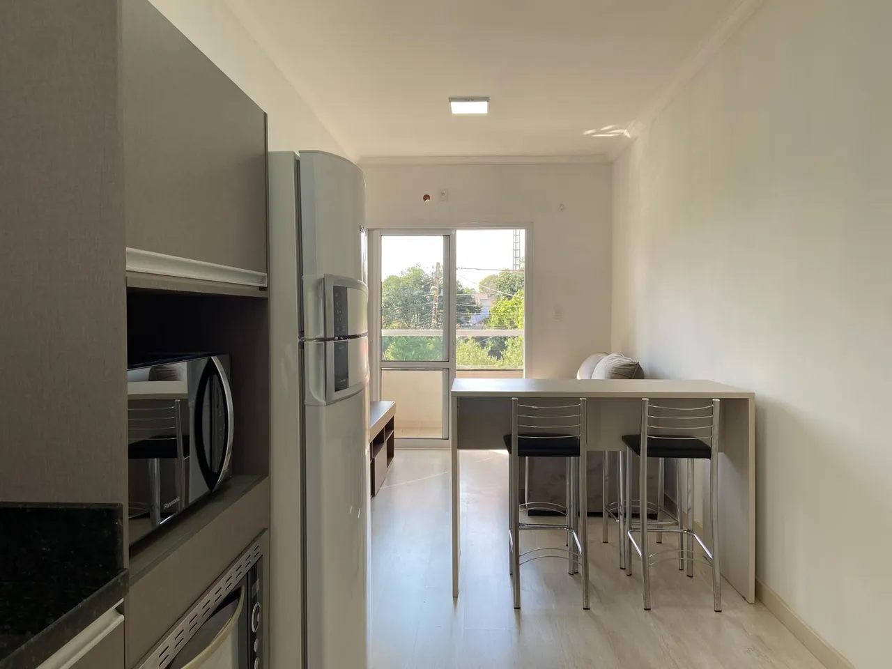 Apartamento com 2 dormitórios, foto 1