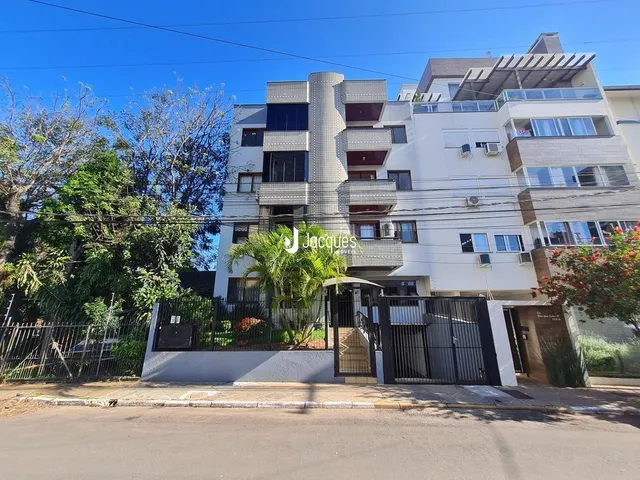 Fachada de um prédio residencial em Lajeado, Brasil.