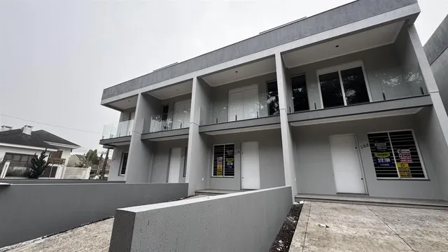 Sobrado com 2 dormitórios