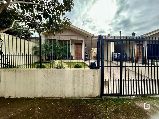 Casa com 2 dormitórios