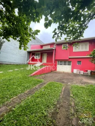 Casa com 3 dormitórios