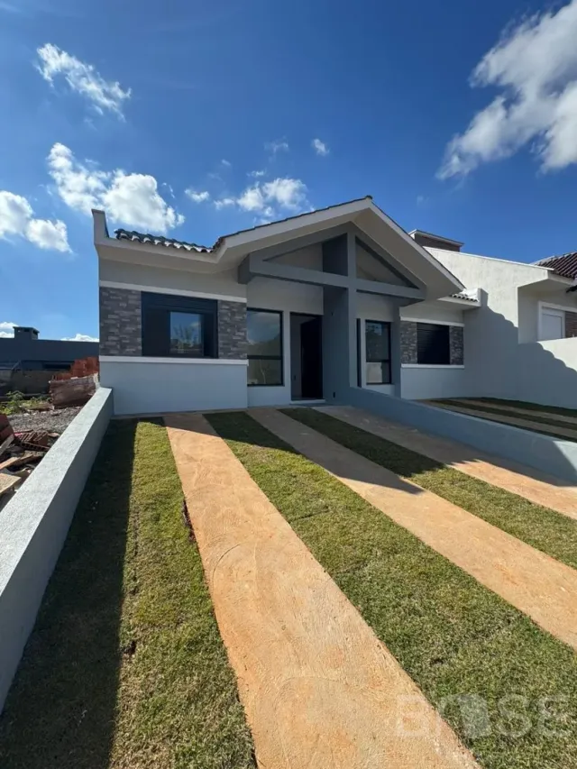 Casa geminada com 2 dormitórios