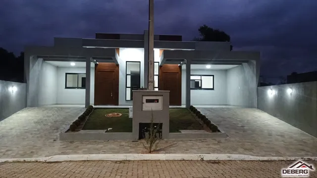 Casa geminada com 3 dormitórios