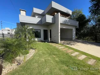 Casa com 3 dormitórios, foto 1