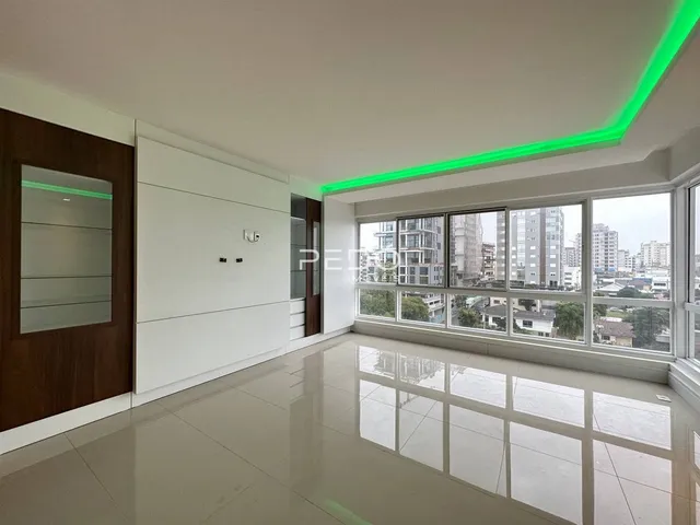 Apartamento com 3 dormitórios, foto 4