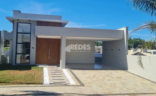 Casa com 3 dormitórios