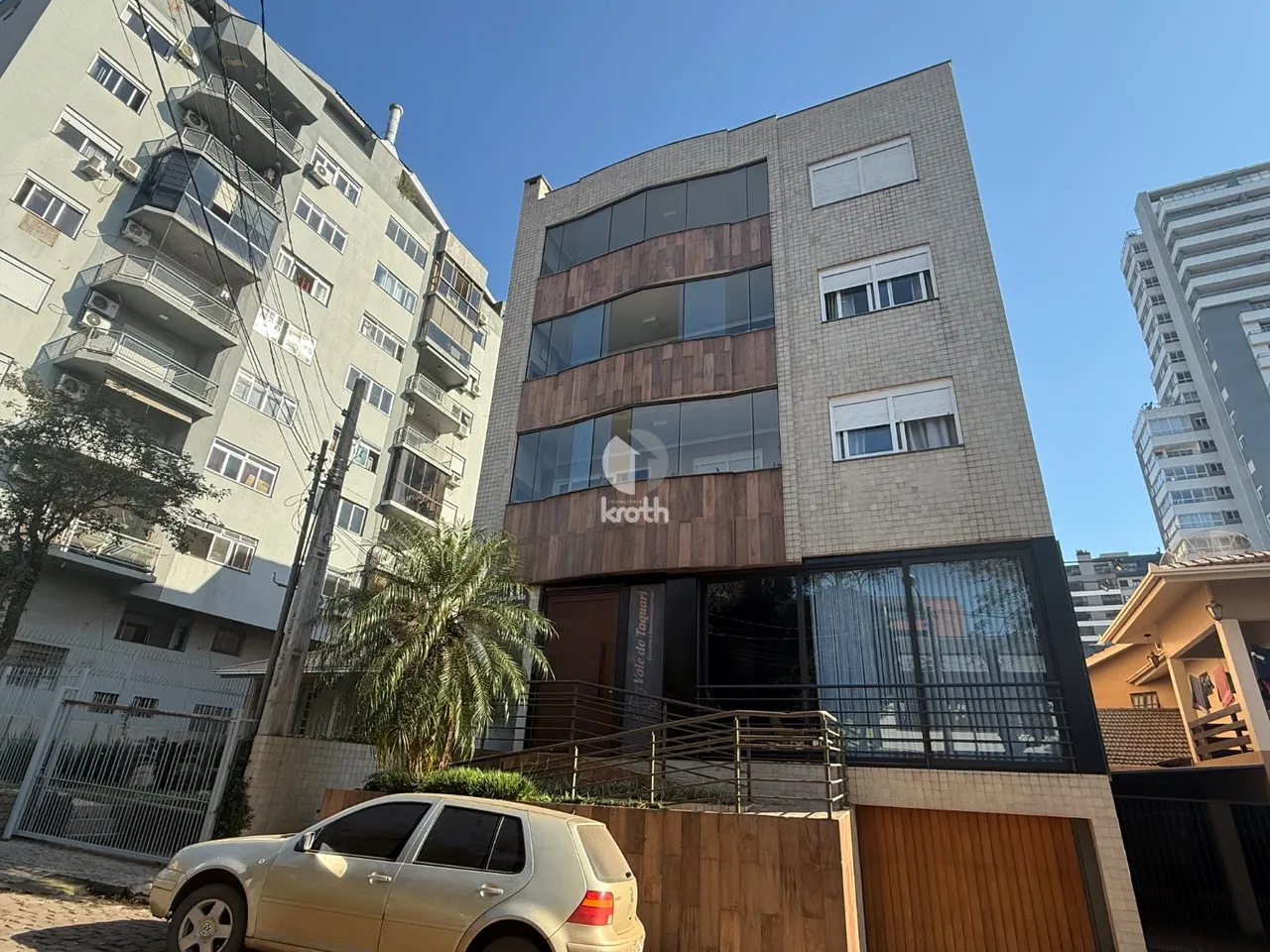 Apartamento com 3 dormitórios, foto 1