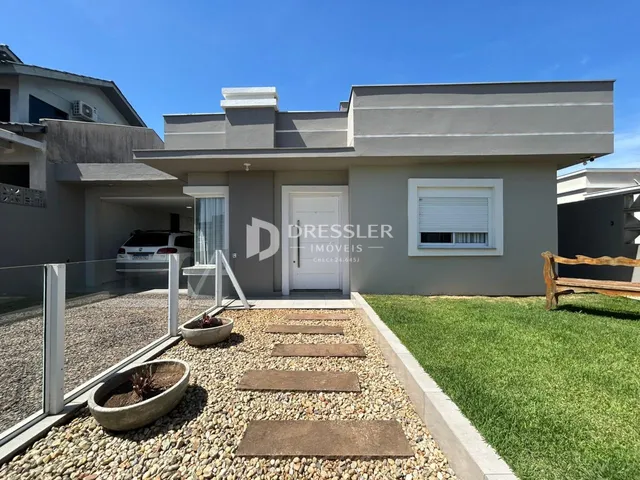 Casa com 1 dormitório