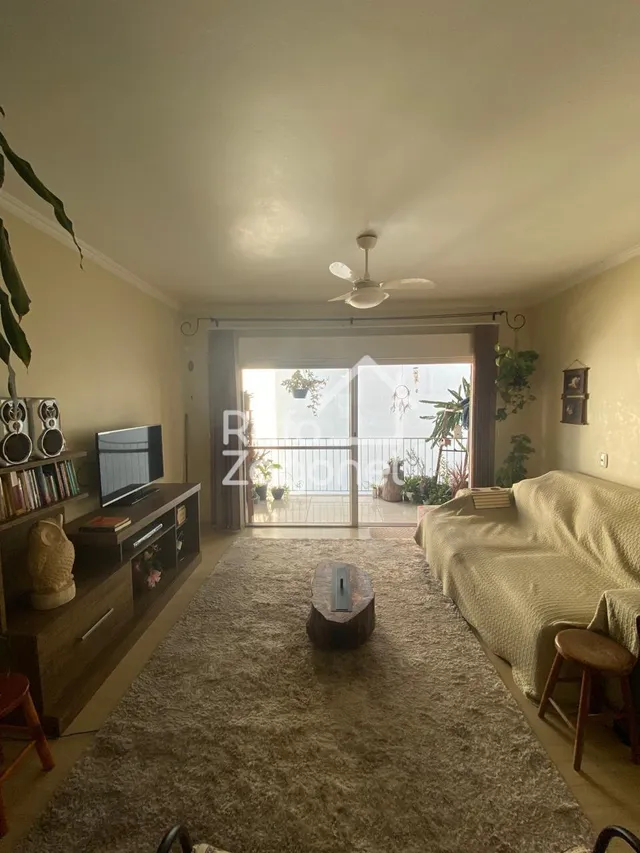 Apartamento com 2 dormitórios