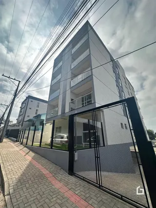 Fachada de um edifício residencial em Lajeado, Brasil.