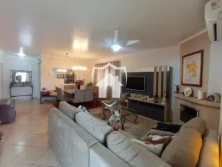 Casa com 4 dormitórios, foto 4