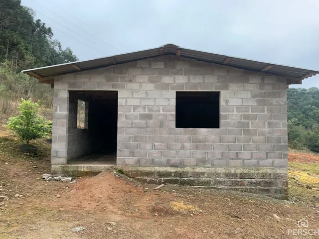 Casa com 2 dormitórios