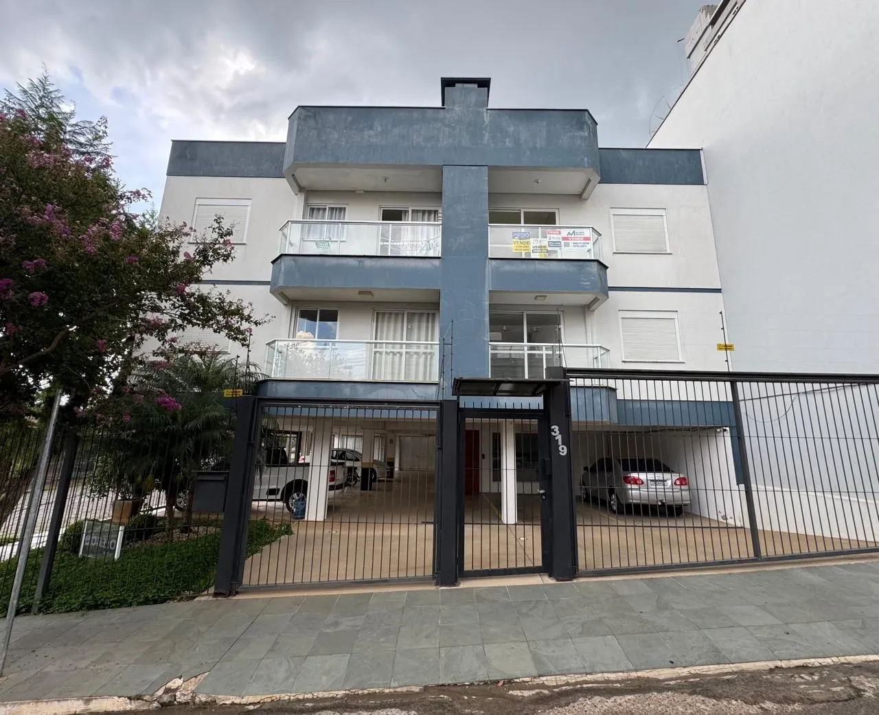 Apartamento com 2 dormitórios, foto 1
