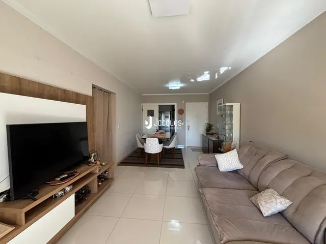 Apartamento com 3 dormitórios, foto 4