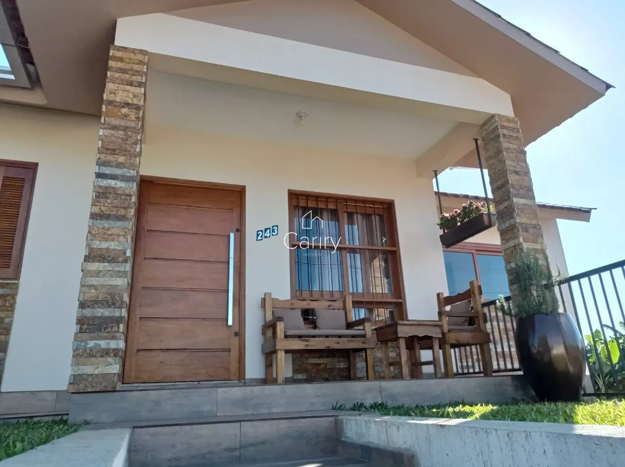 Casa com 2 dormitórios, foto 1