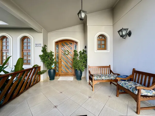 Casa com 5 dormitórios, foto 3