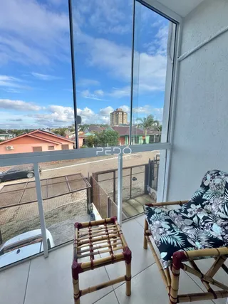 Vista da varanda com vista para a paisagem.