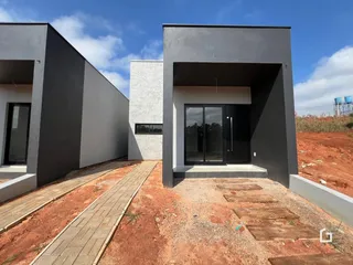 Fachada moderna de uma residência em Lajeado, Brasil.