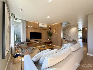 Casa com 3 dormitórios, foto 1