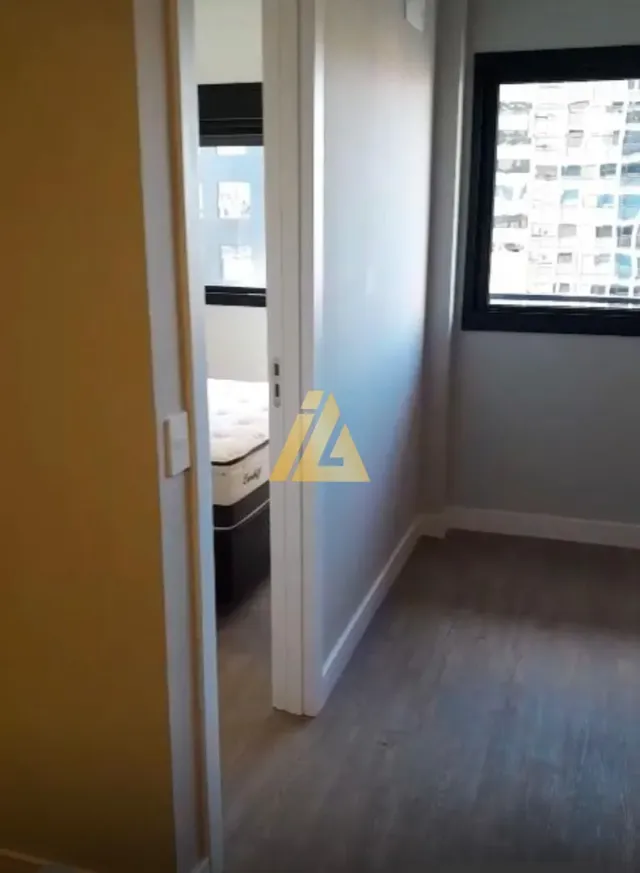 Apartamento com 1 dormitório, foto 2